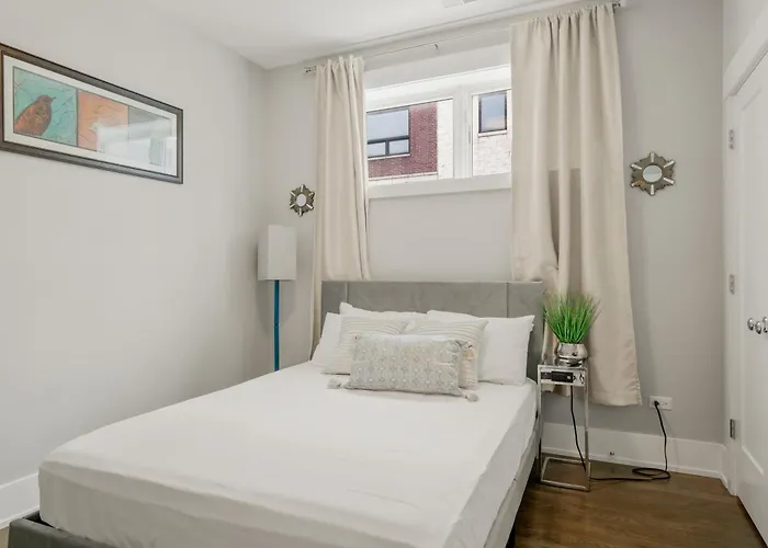 Season Edifice Apartment Chicago